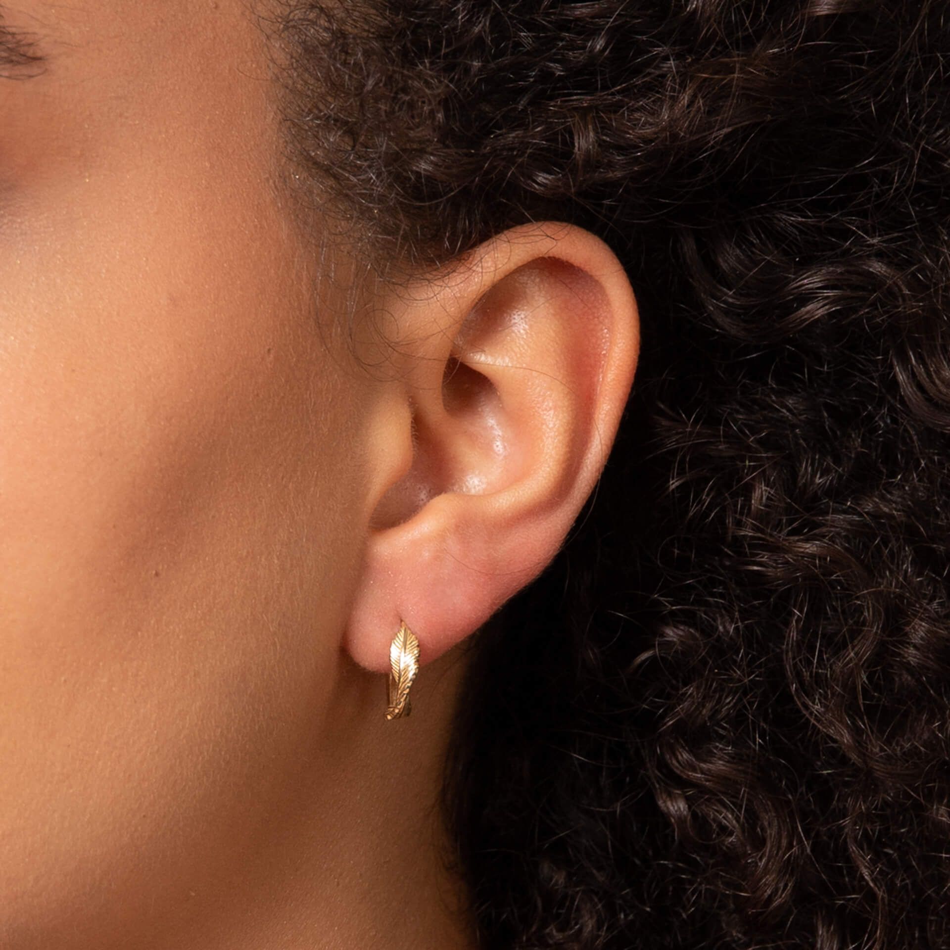 miggy-mac-gold-leaf-earrings-model